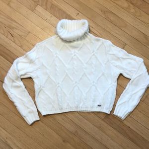 Hollister cable knit sweater